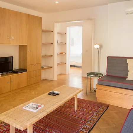 Stylish With Private Patio By Lovelystay Lisbon