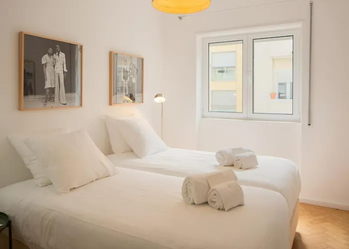 Stylish With Private Patio By Lovelystay Appartement